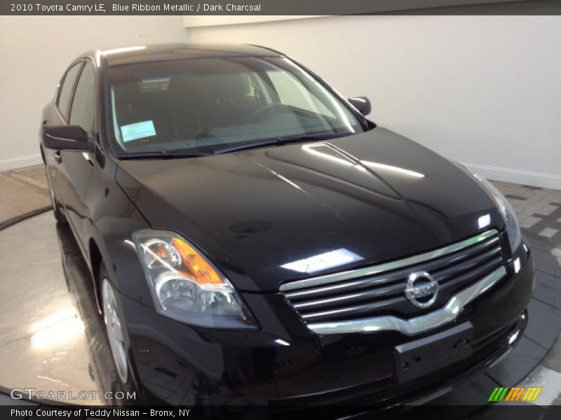 Blue Ribbon Metallic / Dark Charcoal 2010 Toyota Camry LE