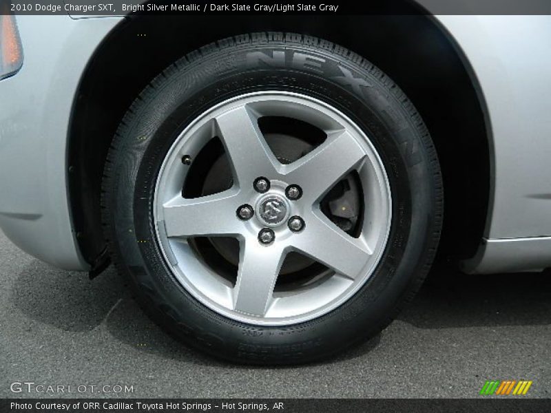 Bright Silver Metallic / Dark Slate Gray/Light Slate Gray 2010 Dodge Charger SXT