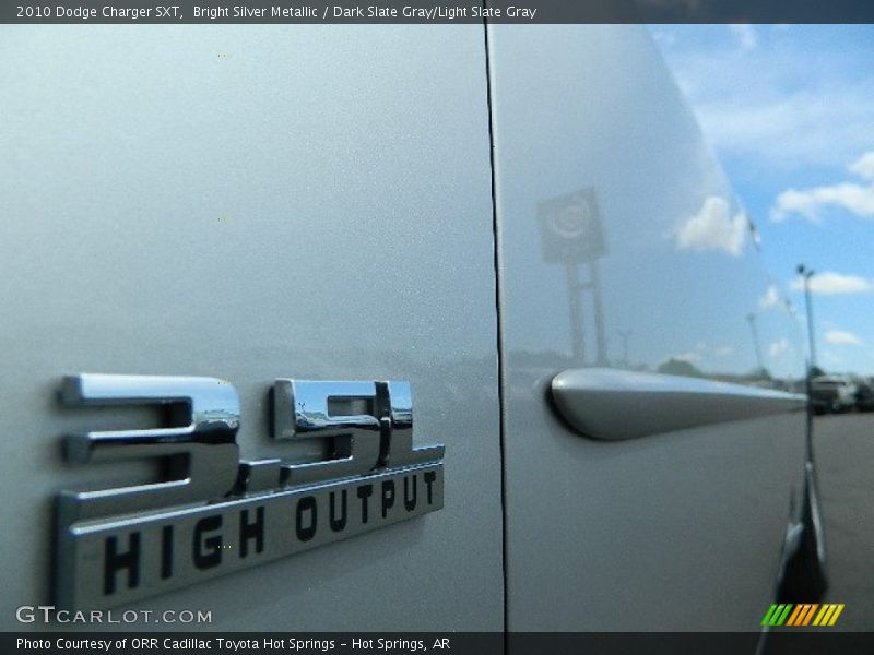  2010 Charger SXT Logo