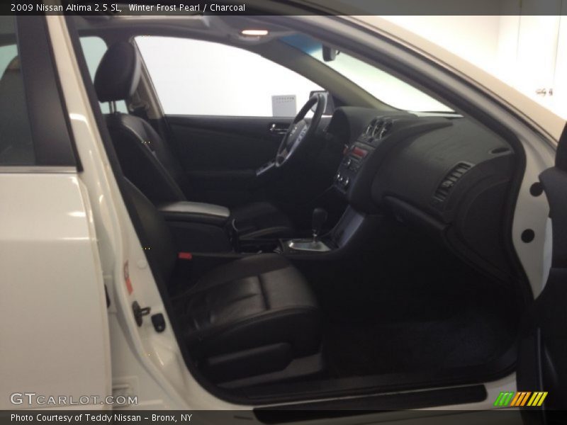 Winter Frost Pearl / Charcoal 2009 Nissan Altima 2.5 SL