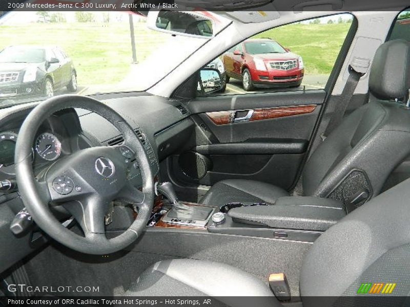 Arctic White / Black 2009 Mercedes-Benz C 300 Luxury
