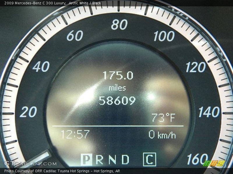 Arctic White / Black 2009 Mercedes-Benz C 300 Luxury