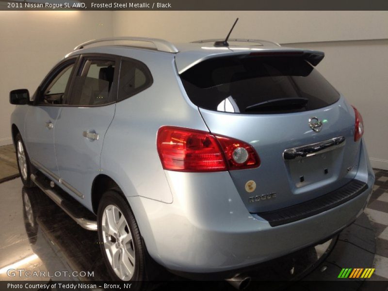Frosted Steel Metallic / Black 2011 Nissan Rogue SL AWD