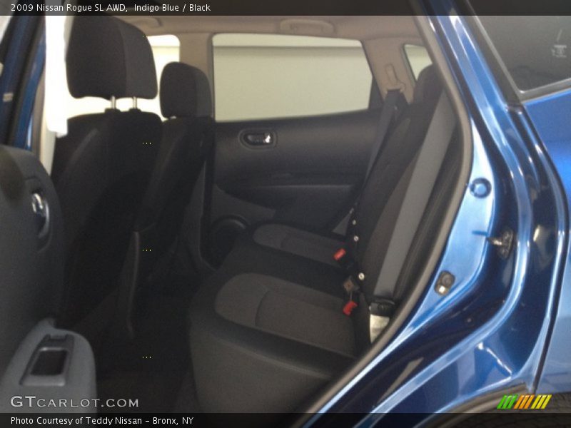 Indigo Blue / Black 2009 Nissan Rogue SL AWD
