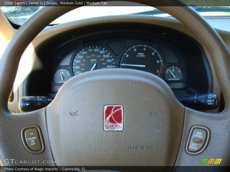 Medium Gold / Medium Tan 2000 Saturn L Series LS1 Sedan