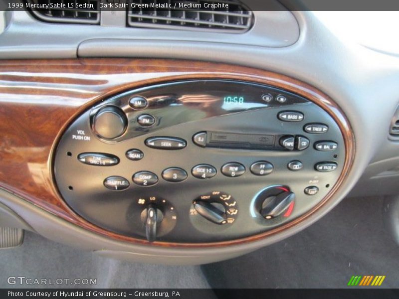 Controls of 1999 Sable LS Sedan