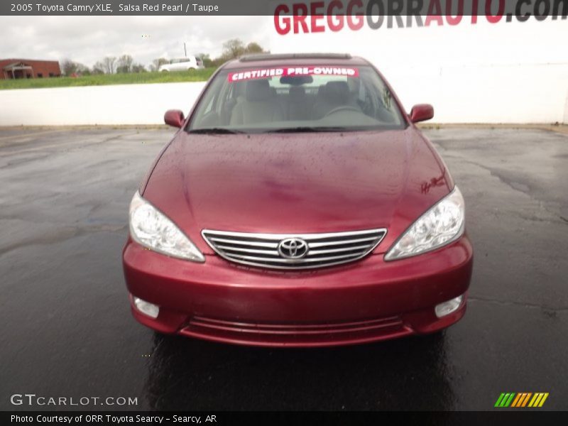 Salsa Red Pearl / Taupe 2005 Toyota Camry XLE