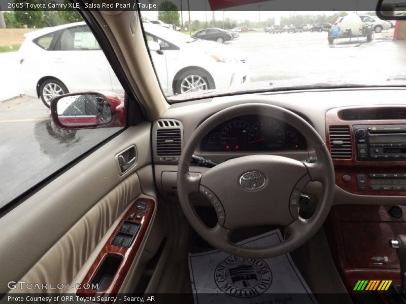 Salsa Red Pearl / Taupe 2005 Toyota Camry XLE