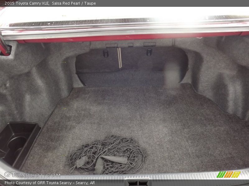Salsa Red Pearl / Taupe 2005 Toyota Camry XLE
