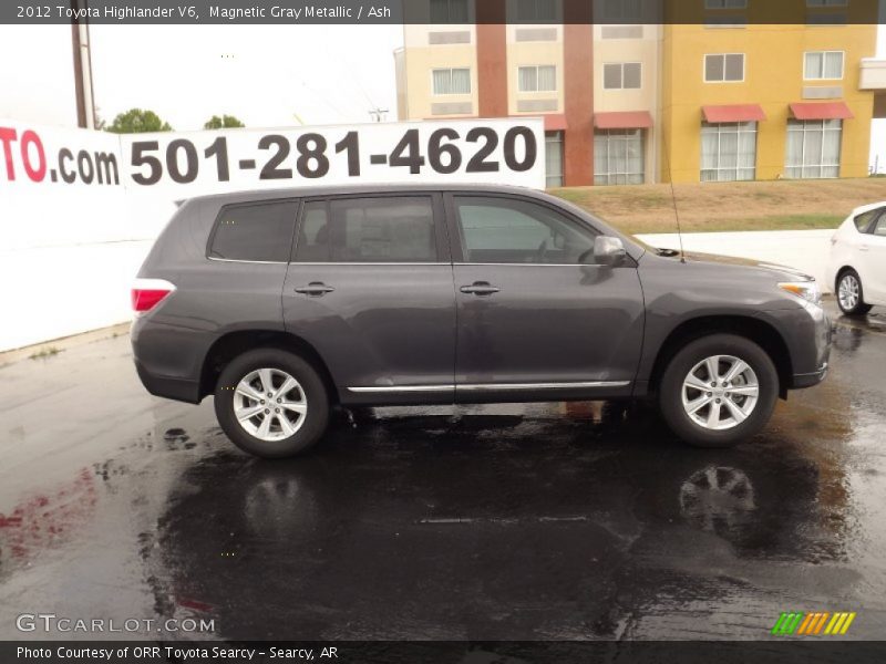 Magnetic Gray Metallic / Ash 2012 Toyota Highlander V6