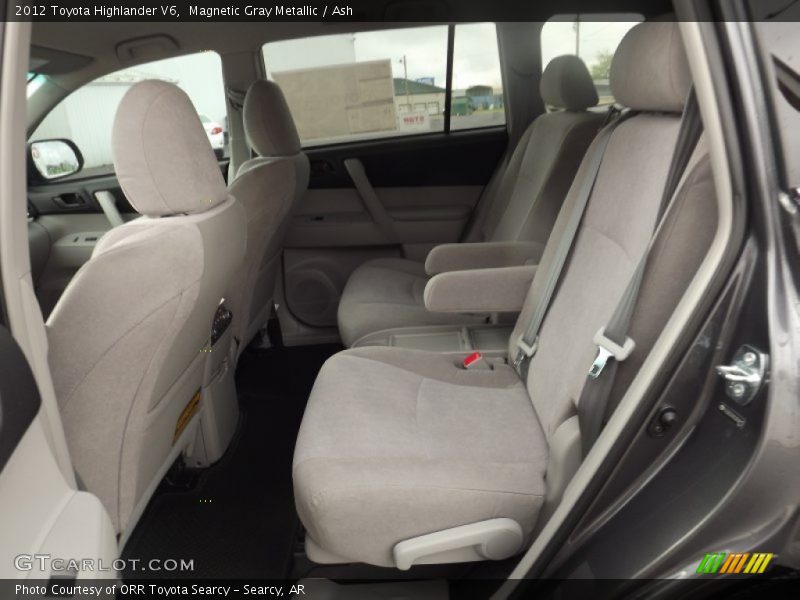 Magnetic Gray Metallic / Ash 2012 Toyota Highlander V6
