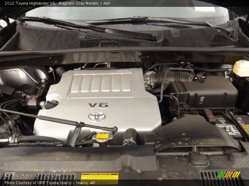Magnetic Gray Metallic / Ash 2012 Toyota Highlander V6