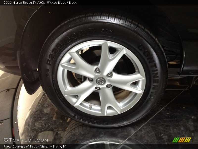 Wicked Black / Black 2011 Nissan Rogue SV AWD