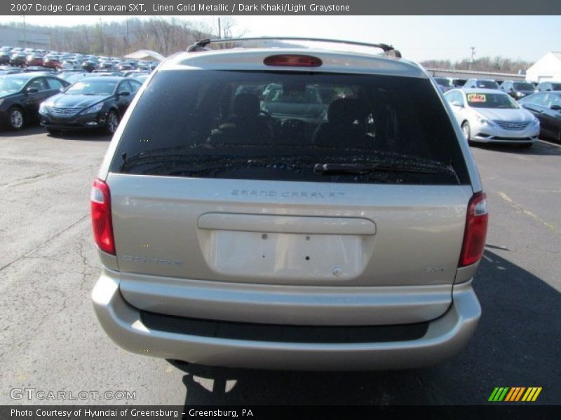 Linen Gold Metallic / Dark Khaki/Light Graystone 2007 Dodge Grand Caravan SXT