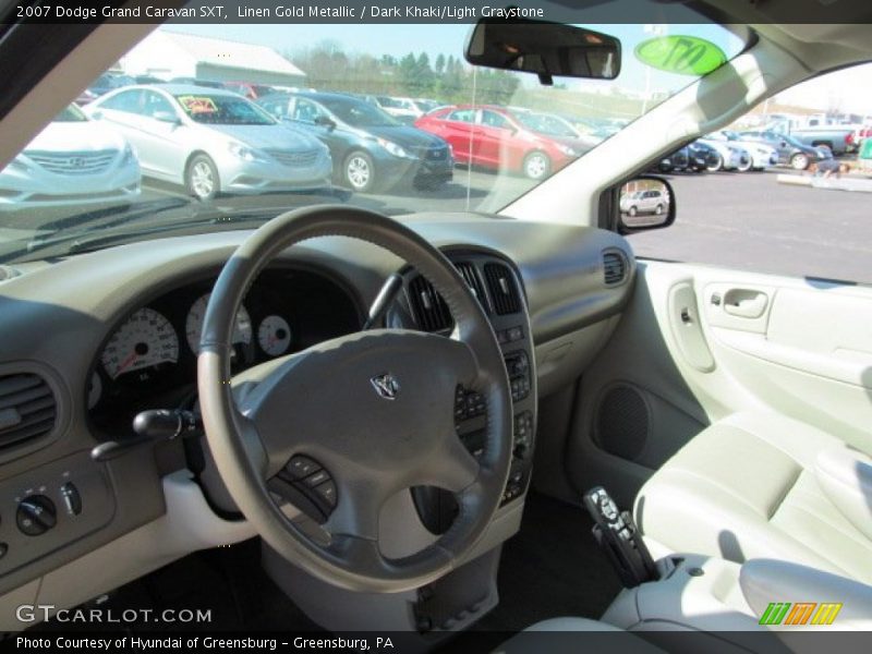 Linen Gold Metallic / Dark Khaki/Light Graystone 2007 Dodge Grand Caravan SXT