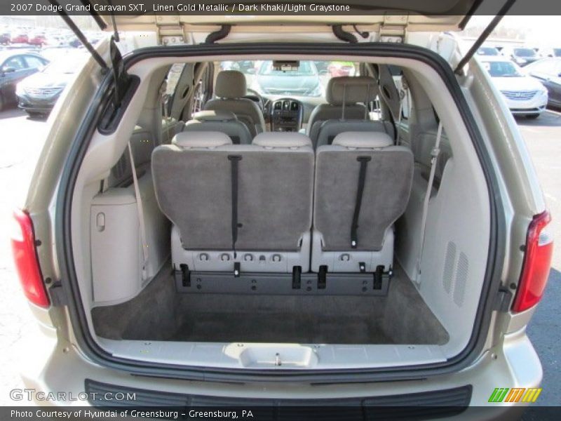 Linen Gold Metallic / Dark Khaki/Light Graystone 2007 Dodge Grand Caravan SXT