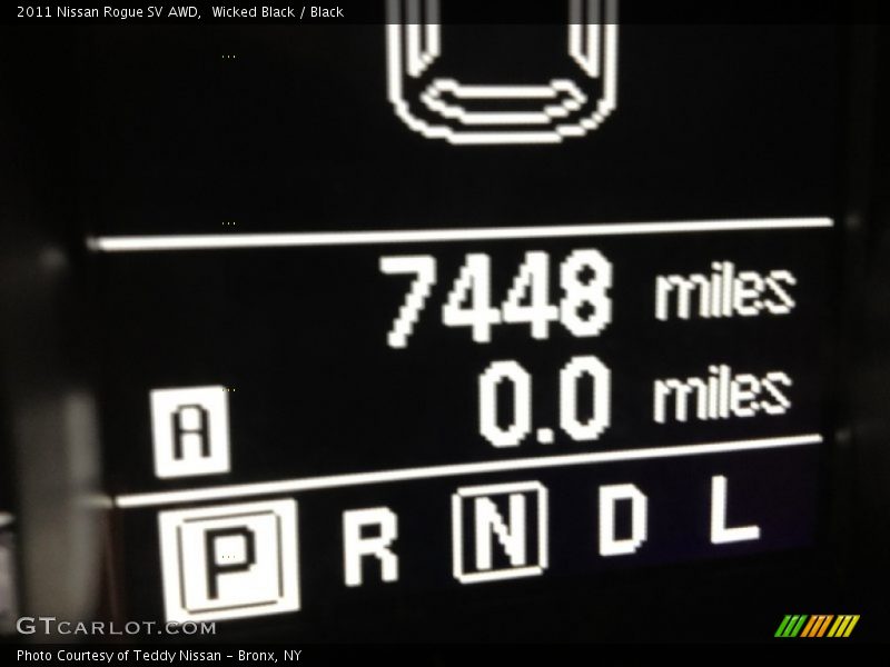 Wicked Black / Black 2011 Nissan Rogue SV AWD