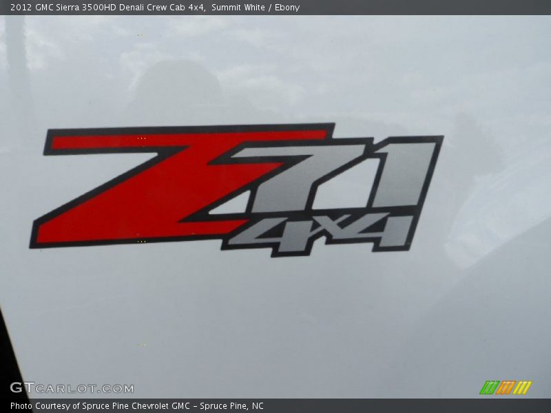 Summit White / Ebony 2012 GMC Sierra 3500HD Denali Crew Cab 4x4
