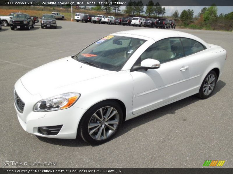Ice White / Soverign Hide Calcite Leather/Off Black 2011 Volvo C70 T5