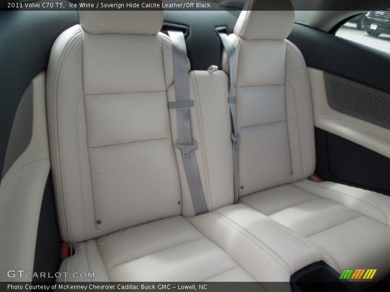 Ice White / Soverign Hide Calcite Leather/Off Black 2011 Volvo C70 T5