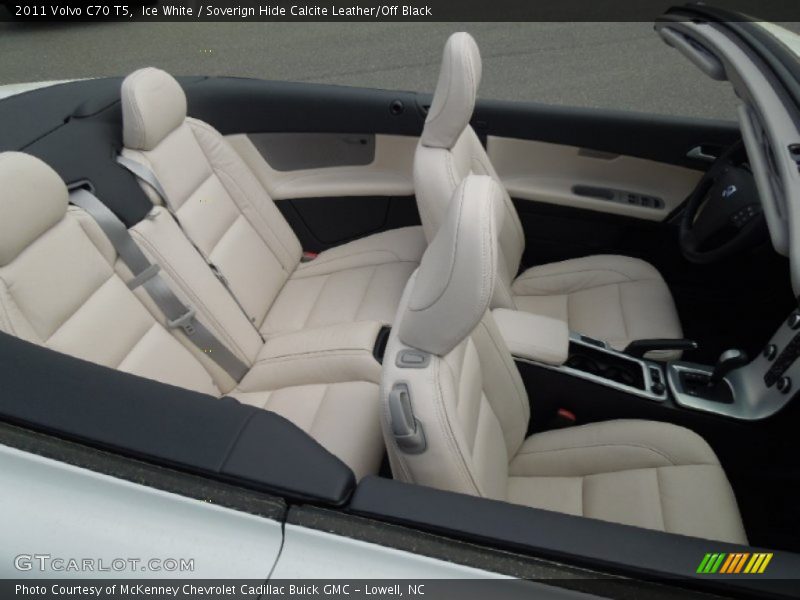 Ice White / Soverign Hide Calcite Leather/Off Black 2011 Volvo C70 T5