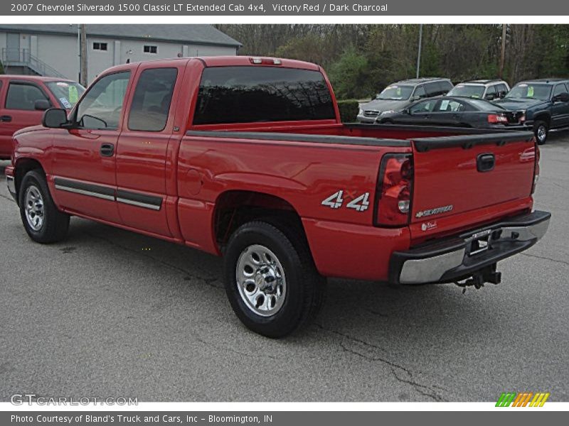 Victory Red / Dark Charcoal 2007 Chevrolet Silverado 1500 Classic LT Extended Cab 4x4