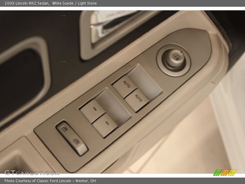 White Suede / Light Stone 2009 Lincoln MKZ Sedan
