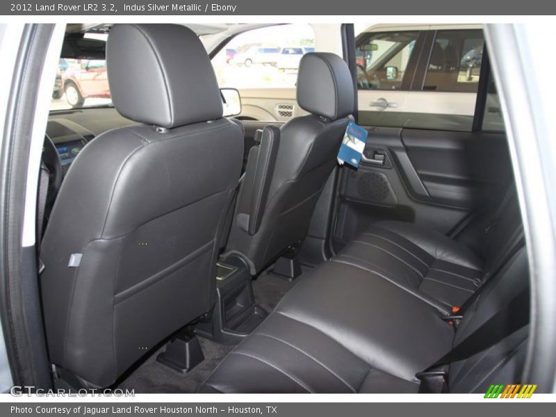 Indus Silver Metallic / Ebony 2012 Land Rover LR2 3.2