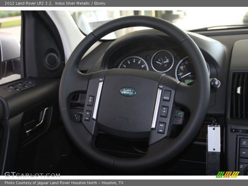 Indus Silver Metallic / Ebony 2012 Land Rover LR2 3.2