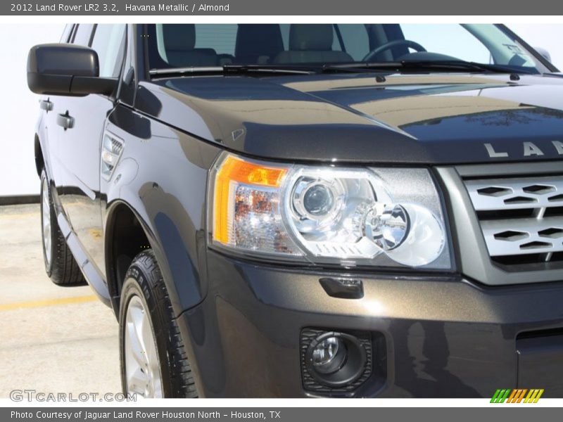 Havana Metallic / Almond 2012 Land Rover LR2 3.2