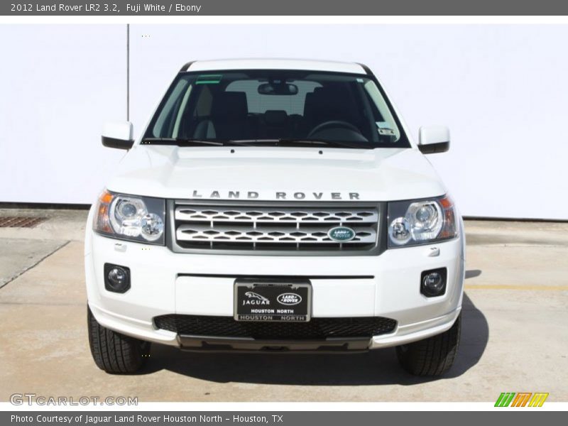 Fuji White / Ebony 2012 Land Rover LR2 3.2