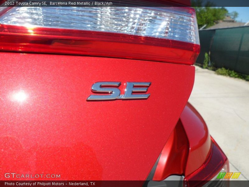 Barcelona Red Metallic / Black/Ash 2012 Toyota Camry SE