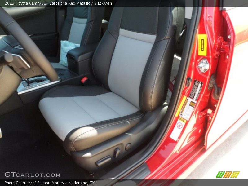Barcelona Red Metallic / Black/Ash 2012 Toyota Camry SE