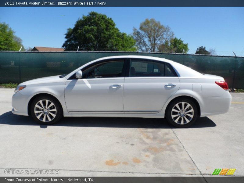 Blizzard White Pearl / Ivory 2011 Toyota Avalon Limited