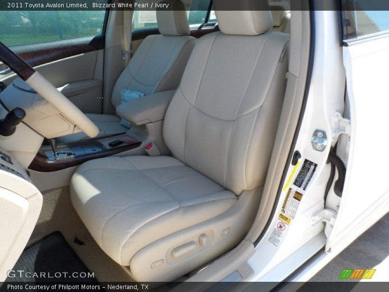 Blizzard White Pearl / Ivory 2011 Toyota Avalon Limited