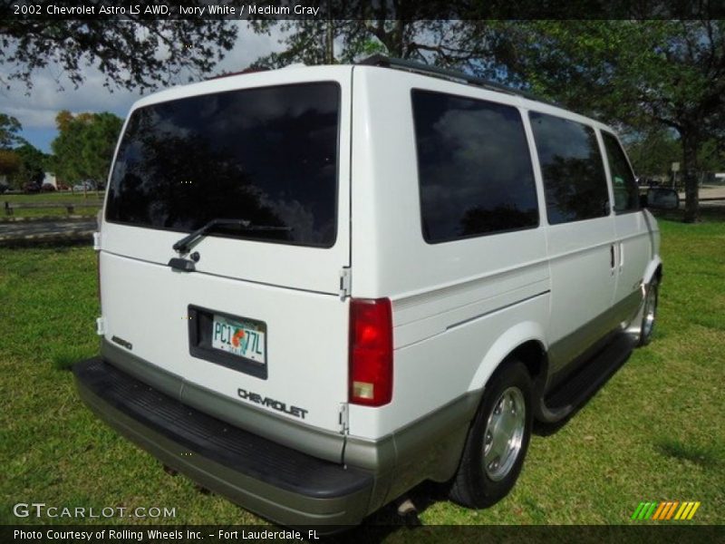 Ivory White / Medium Gray 2002 Chevrolet Astro LS AWD