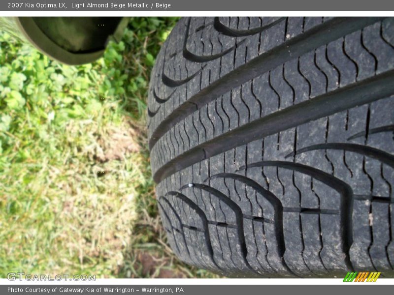 Light Almond Beige Metallic / Beige 2007 Kia Optima LX