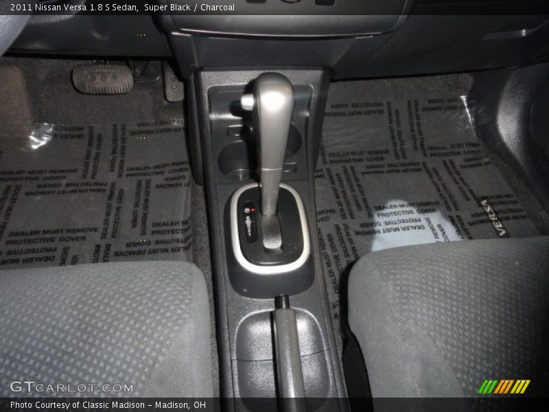 Super Black / Charcoal 2011 Nissan Versa 1.8 S Sedan