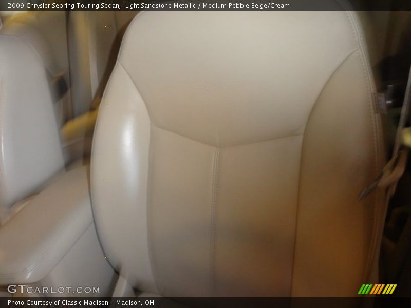 Light Sandstone Metallic / Medium Pebble Beige/Cream 2009 Chrysler Sebring Touring Sedan