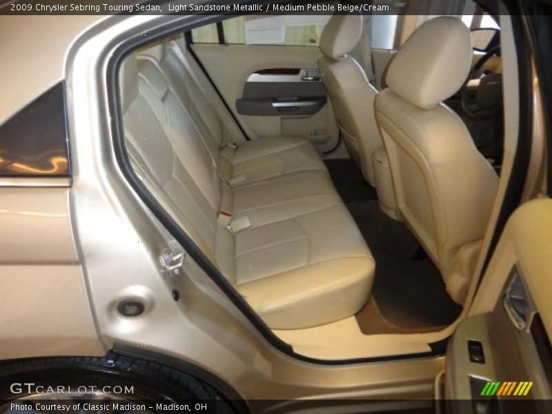 Light Sandstone Metallic / Medium Pebble Beige/Cream 2009 Chrysler Sebring Touring Sedan
