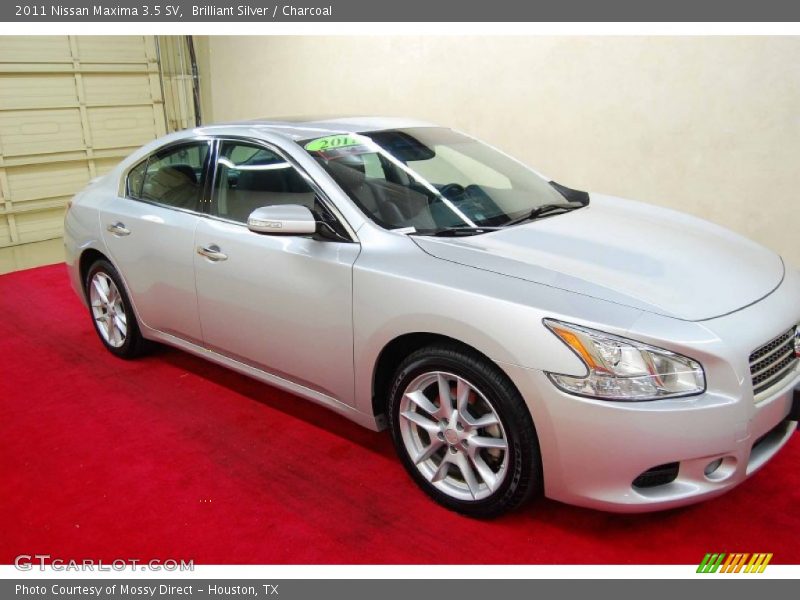Brilliant Silver / Charcoal 2011 Nissan Maxima 3.5 SV