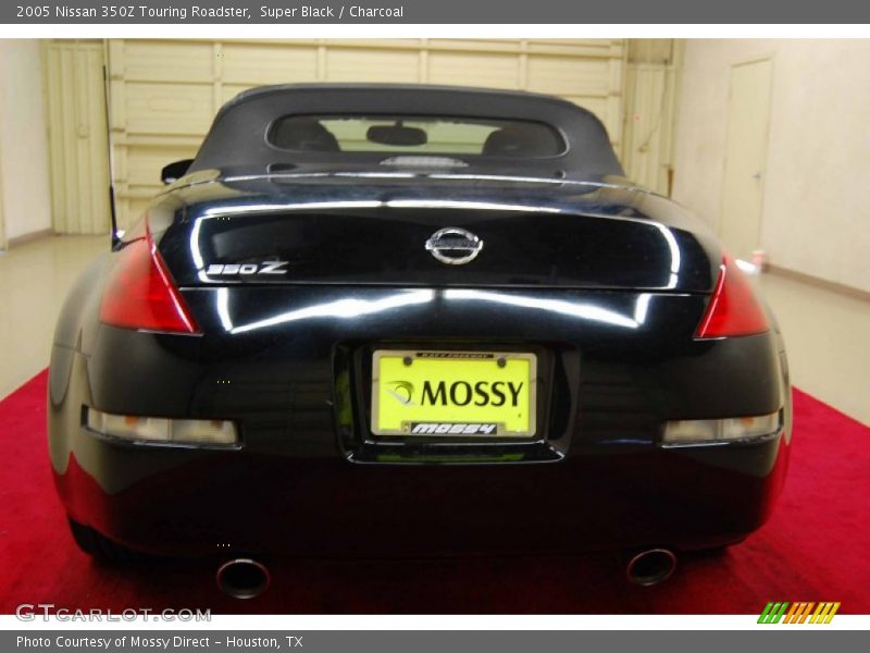 Super Black / Charcoal 2005 Nissan 350Z Touring Roadster