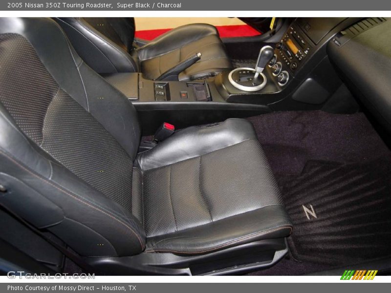 Super Black / Charcoal 2005 Nissan 350Z Touring Roadster
