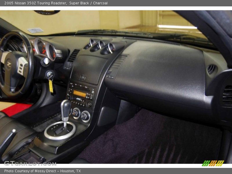 Super Black / Charcoal 2005 Nissan 350Z Touring Roadster
