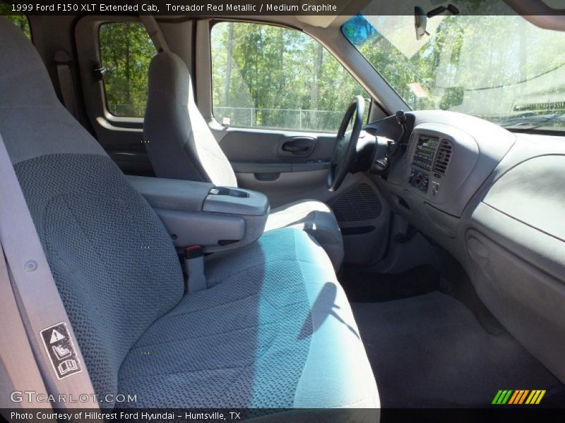 Toreador Red Metallic / Medium Graphite 1999 Ford F150 XLT Extended Cab