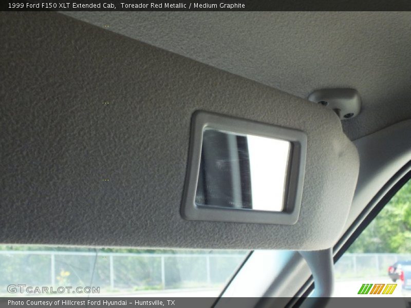 Toreador Red Metallic / Medium Graphite 1999 Ford F150 XLT Extended Cab