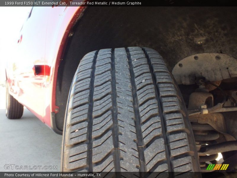 Toreador Red Metallic / Medium Graphite 1999 Ford F150 XLT Extended Cab