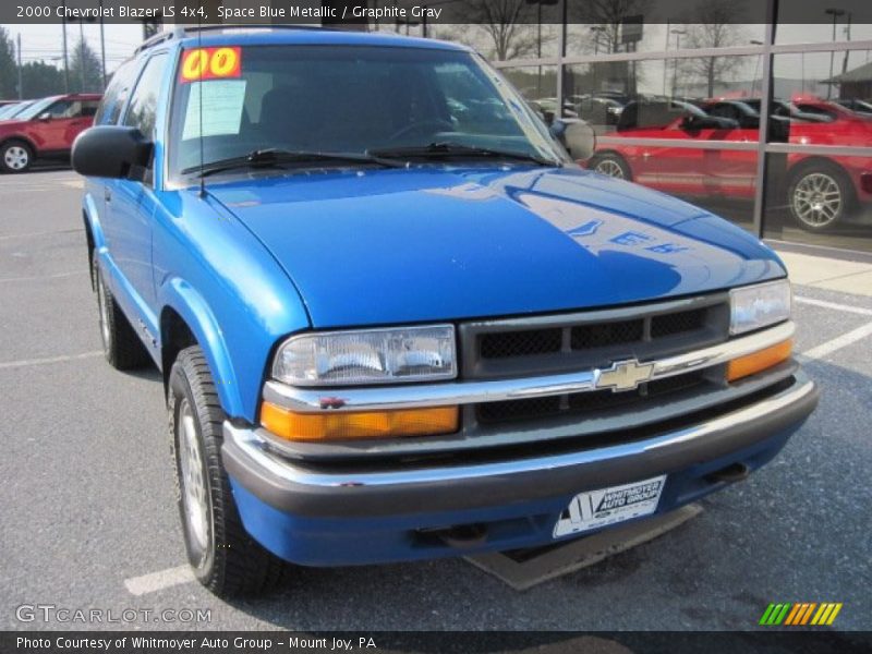 Space Blue Metallic / Graphite Gray 2000 Chevrolet Blazer LS 4x4