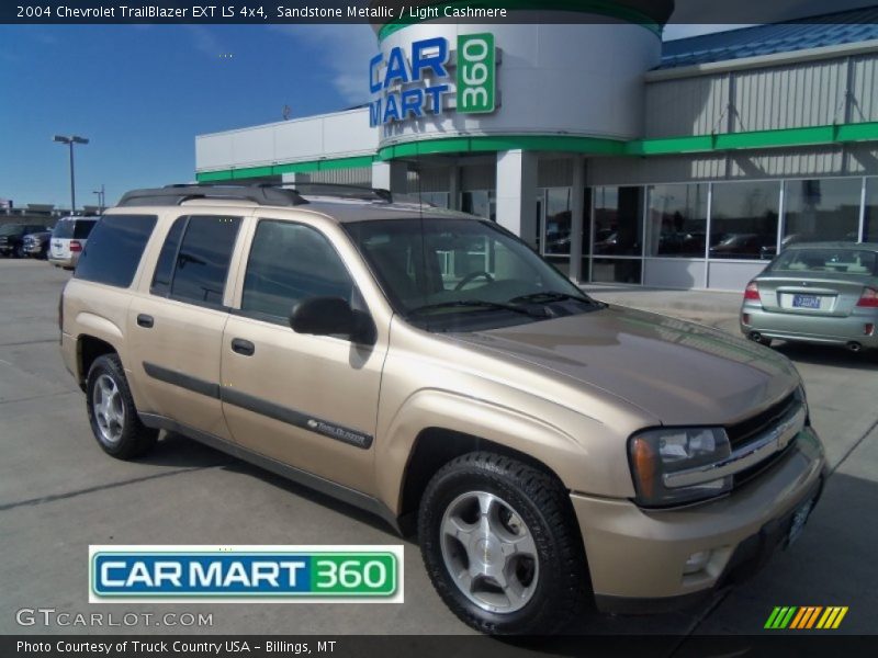 Sandstone Metallic / Light Cashmere 2004 Chevrolet TrailBlazer EXT LS 4x4