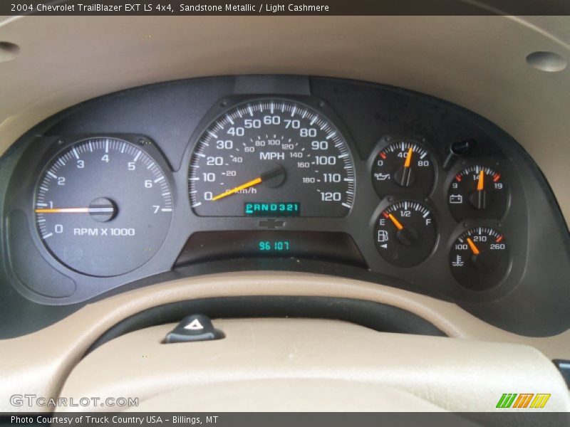 Sandstone Metallic / Light Cashmere 2004 Chevrolet TrailBlazer EXT LS 4x4